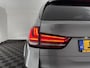BMW X5 xDrive40d *Right-Hand-Drive* M-Sportpack High Executive [ 7-Pers. ] Aut. *LEATHER | XENON | MEMORY-PACK | HEATED-SPORTSEATS | NAVI-FULLMAP | SHIFTPADDLES | PRIVACYGLASS | ECC | TOWBAR | PDC | CRUISE | 20''ALU*