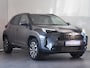 Toyota Yaris Cross 1.5 Hybrid 130 Executive/ Teamplayer | Dodehoekdetectie | Parkeersensoren Voor en Achter | Stuurwiel- En Stoelverwarming | Botsherkenning | Grootlichtassistent