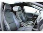 Volvo V40 1.5 T3 Polar+ Sport | Lichtmetalen Velgen 17" | Lederen Bekleding | electronic climate controle | Voorstoelen Verwarmend | Standkachel | Cruise Control | Keyless Entry+ Keyless Start | LED Koplampen | Navigatiesysteem Full Map + Hard Disk | Panoramadak |
