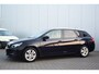 Peugeot 308 SW 1.2 PureTech Blue Lease Executive Pano/dak Priv/Glass Navi Ecc Cruise Pdc Trekhaak