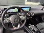 Mercedes-Benz CLA 200 AMG Night / Panorama / Camera / Sfeerverlichting / Cruise