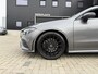 Mercedes-Benz CLA 200 AMG Night / Panorama / Camera / Sfeerverlichting / Cruise