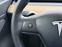 Tesla Model 3 RWD SR plus LFP Accu Trekhaak AutoPilot Leder Panoramadak Adaptive-Cruise Camera's Elektr.-Stuur+Stoelen+Spiegels+Geheugen+Easy-Entry+Verwarmde stoelen Park assistent Pdc WIFI Lane-Assist Speed-Assist Navi LED DAB Voorverwarmen Keyless One-Pedal-Drive Lmv 18" SOH 92% 1e Eigenaar Origineel Nederlandse Auto 1.000kg Trekvermogen