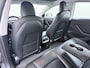 Tesla Model 3 RWD SR plus LFP Accu Trekhaak AutoPilot Leder Panoramadak Adaptive-Cruise Camera's Elektr.-Stuur+Stoelen+Spiegels+Geheugen+Easy-Entry+Verwarmde stoelen Park assistent Pdc WIFI Lane-Assist Speed-Assist Navi LED DAB Voorverwarmen Keyless One-Pedal-Drive Lmv 18" SOH 92% 1e Eigenaar Origineel Nederlandse Auto 1.000kg Trekvermogen