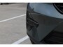Volvo XC40 B4 Plus Dark | Panoramadak | Elektrisch Verstelbare Voorstoelen | Getint Glas Achter | Keyless | Elektrische Achterklep | Premium audio by Harman Kardon | Stoelverwarming | Stuurverwarming | Volvo UX Infotainment | Adaptieve Cruise Control | Pilot Assist | BLIS