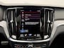 Volvo V60 2.0 T8 AWD R-Design | SOH 98% | Bowers & Wilkins | Panorama | Trekhaak | 360 Camera | BTW | Long Range
