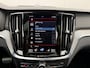 Volvo V60 2.0 T8 AWD R-Design | SOH 98% | Bowers & Wilkins | Panorama | Trekhaak | 360 Camera | BTW | Long Range