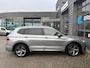 Volkswagen Tiguan Allspace 1.5 TSI 150 pk R-Line Business 7pers. 7-DSG | Wegklapbare trekhaak | Achteruitrijcamera | Cruise control adaptief |