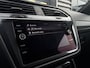 Volkswagen Tiguan Allspace 1.5 TSI 150 pk R-Line Business 7pers. 7-DSG | Wegklapbare trekhaak | Achteruitrijcamera | Cruise control adaptief |