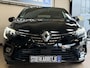Renault Clio 1.0 TCe 92pk Aut | Intens | Groot Navi | Bose | 17" | Dode hoek | 360 | Stoel & Stuur verwarming | Volledig Renault Dealer onderhouden!