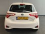 Toyota Yaris 1.5 Hybrid Active AUTOMAAT Rijklaar + 12 maanden Bovag-garantie Henk Jongen Auto's in Helmond,  al 50 jaar service zoals 't hoort!