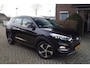 Hyundai Tucson 1.6 T-GDi Premium 4WD Autom Panodak Leder Stoel/Stuur en A Bankverw Navi Camera Xenon Clima Cruise 2x PDC LMV ENZ,