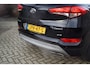 Hyundai Tucson 1.6 T-GDi Premium 4WD Autom Panodak Leder Stoel/Stuur en A Bankverw Navi Camera Xenon Clima Cruise 2x PDC LMV ENZ,