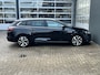 Renault Megane Estate 1.3 TCe Airco Cruise control Trekhaak 1700kg trekgewicht Telefoonverbinding Stuurwielbediening 5-Persoons Navigatiesysteem