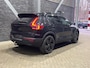 Volvo XC40 B3 Ultra Black Edition | Panoramadak | Trekhaak | 360° Camera | ACC | Stoel+Stuurverwarming | 20 Inch