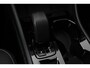 Volvo XC40 B3 Ultra Black Edition | Panoramadak | Trekhaak | 360° Camera | ACC | Stoel+Stuurverwarming | 20 Inch
