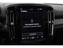 Volvo XC40 B3 Ultra Black Edition | Panoramadak | Trekhaak | 360° Camera | ACC | Stoel+Stuurverwarming | 20 Inch