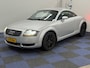 Audi TT 1.8 5V Turbo / NETTE AUTO / DEALER ONDERHOUDEN / RIJDT SCHAKELT GOED