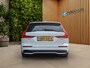 Volvo V60 2.0 T6 Plug-in hybrid AWD Ultra Dark | Trekhaak | 360 Camera | Panoramadak | Harman/Kardon | Memory | Head-up