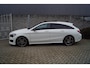 Mercedes-Benz CLA Shooting Brake 180 OrangeArt Edition AMG Line Autom Navi Panodak Leder/Alcantara Sportst Airco ENZ