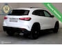 Mercedes-Benz GLA 200 4MATIC AMG Line PANO SFEER CAMERA