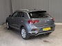 Volkswagen T-Roc 1.5 TSI 150 pk Sport | Achteruitrijcamera | Trekhaak | Cruise control adaptief |