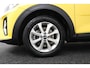 Kia Stonic 1.0 T-GDi MHEV DynamicLine - Navigatie - Cruise Control - Climate Control - DAB - Achteruitrijcamera - Fabrieksgarantie tot 09-2028