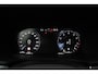 Volvo V60 2.0 B3 R-Design | Panoramadak | Semi elek. trekhaak | Dealer-onderhouden | Premium audio by Harman Kardon | Elek. bed. voorstoelen met geheugen | Verwarmbare voorstoelen | Verwarmbaar stuurwiel | Blind spot | Keyless entry | DAB | Apple carplay | Elektrische achterklep | Achterbank verwarmbaar |