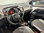 Toyota Aygo 1.0 VVT-i x-play | Airco | Camera | Spiegels elektrisch verstelbaar |