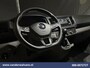 Volkswagen Crafter 2.0 TDI 141pk L3H3 L2H2 Euro6 Airco | 3000kg Trekhaak | Cruisecontrol | Chauffeursstoel Bijrijdersbank