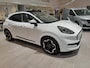 Ford Puma Gen-E Premium 44 kWh TIJDELIJK 0,99% RENTE FORD OPTIONS | €3000,- FORD VOORDEEL | UIT VOORRAAD LEVERBAAR