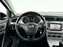 Volkswagen Golf Variant 1.0 TSI Connected Series | Parkeercamera | Airco | Cruise control | Trekhaak