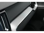 Volvo V60 T6 350pk AWD Plus Dark | Trekhaak | 360 | Verwarmde voorruit