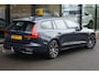 Volvo V60 T6 350pk AWD Plus Dark | Trekhaak | 360 | Verwarmde voorruit