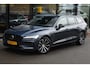 Volvo V60 T6 350pk AWD Plus Dark | Trekhaak | 360 | Verwarmde voorruit