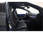 Volkswagen Golf 1.5 eTSI R-Line [Ambient Verlichtin Stoelverwarming Camera]