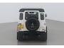 Land Rover Defender 2.4 TD 90 SW SE | 4P | Stoelverwarming | Trekhaak | Airco | 18 Inch