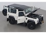 Land Rover Defender 2.4 TD 90 SW SE | 4P | Stoelverwarming | Trekhaak | Airco | 18 Inch