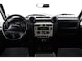 Land Rover Defender 2.4 TD 90 SW SE | 4P | Stoelverwarming | Trekhaak | Airco | 18 Inch