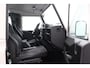 Land Rover Defender 2.4 TD 90 SW SE | 4P | Stoelverwarming | Trekhaak | Airco | 18 Inch