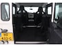 Land Rover Defender 2.4 TD 90 SW SE | 4P | Stoelverwarming | Trekhaak | Airco | 18 Inch