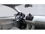 Volkswagen Up! 1.0 BMT up! beats | Stoelverwarming | Parkeersensoren | Airco