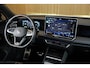 Volkswagen Tiguan 1.5eHybrid/272pk R-Line Blackstyle|2024|Trekhaak|Navi Pro|PDC+Assist|360Camera|19"Blackstyle|Massagestoelen|Blindspot