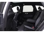 Volvo XC60 T6 Plug-in hybrid Ultra Black Edition | Trekhaak | Panoramadak | Head-Up | 360 Camera | Stoel+Stuurverwarming | 21 Inch
