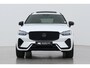 Volvo XC60 T6 Plug-in hybrid Ultra Black Edition | Trekhaak | Panoramadak | Head-Up | 360 Camera | Stoel+Stuurverwarming | 21 Inch