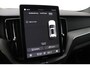 Volvo XC60 T6 Plug-in hybrid Ultra Black Edition | Trekhaak | Panoramadak | Head-Up | 360 Camera | Stoel+Stuurverwarming | 21 Inch