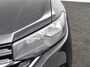 Volkswagen T-Cross 1.0 TSI Life | Trekhaak | Navigatie | Parkeersensoren voor & achter |