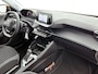 Peugeot 2008 1.2 Active Pack 130pk Automaat | Trekhaak| 1ste Eigenaar | Navigatie | Climate Control | Cruise Control | 16"LMV | LED | Apple Carplay/Android Auto |