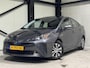 Toyota Prius 1.8 Executive | navi | leder | schuifdak | trekhaak | fabrieksgarantie |