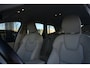 Volvo XC60 T5 250pk Momentum | Trekhaak | Leder | Keyless | 19''